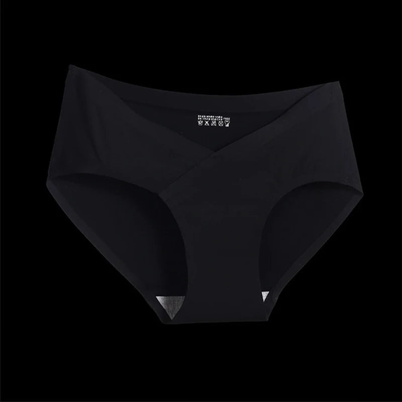 Bump Bliss – Seamless Low-Waist Maternity Briefs for Maximum Comfort