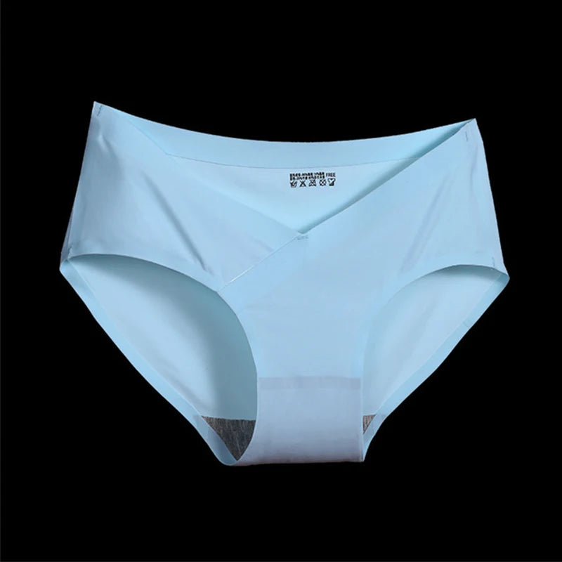 Bump Bliss – Seamless Low-Waist Maternity Briefs for Maximum Comfort